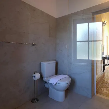 The Great Gozo Getaway Farmhouse With Pool *